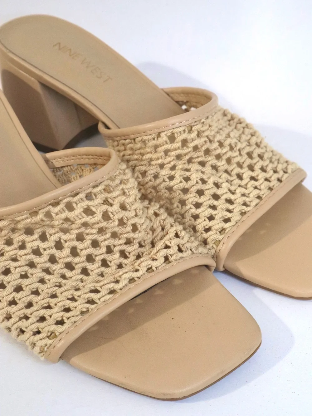 Nine West Minimalist Cane Crochet Knit Block Heel Mules Size 8